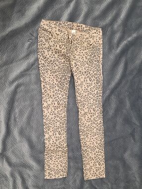 Cache Beige and Black Leopard Print Skinny Jeans